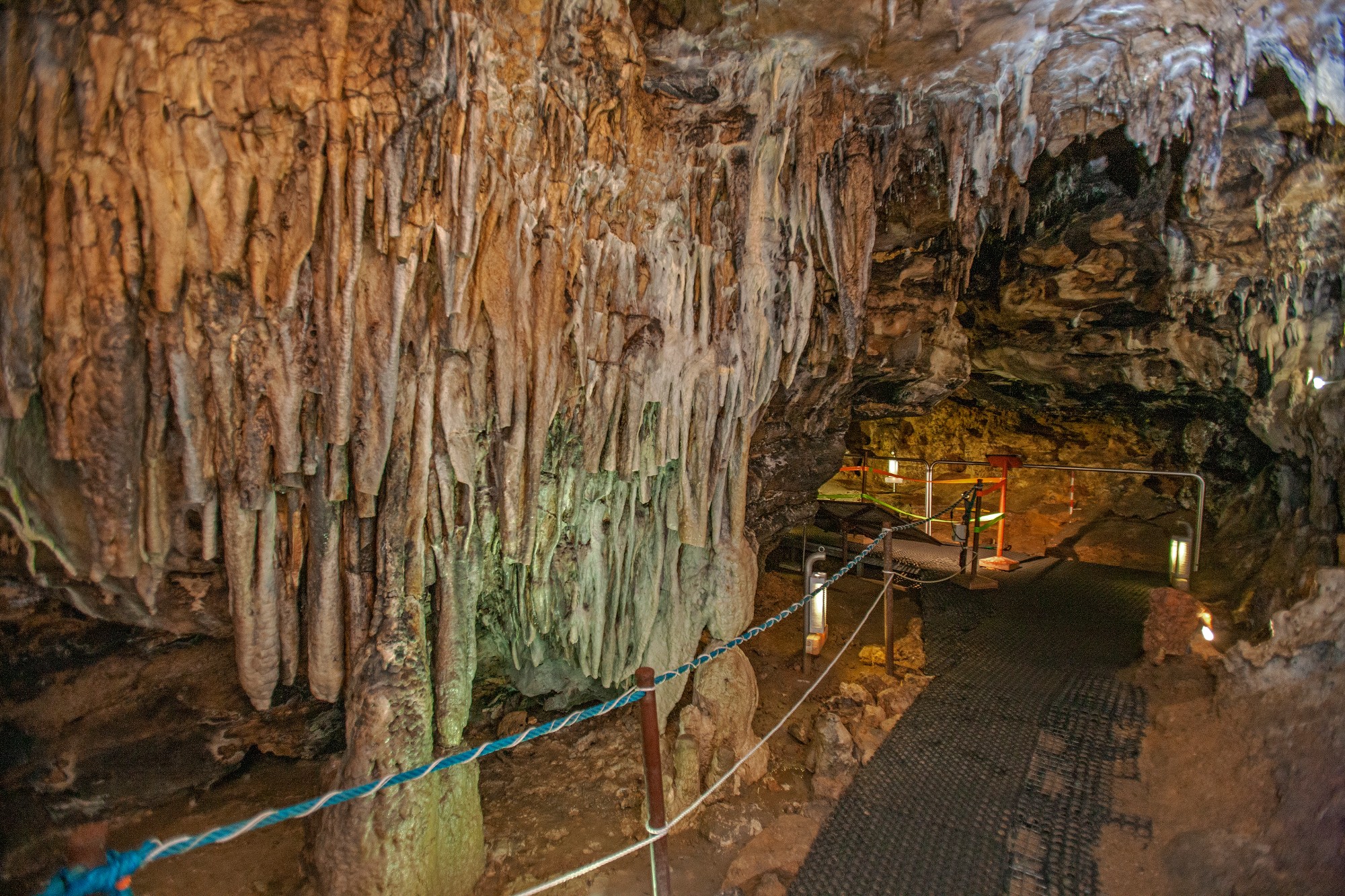 hq_Cueva de los Enebralejos07_Pradena de la Sierra_Segovia